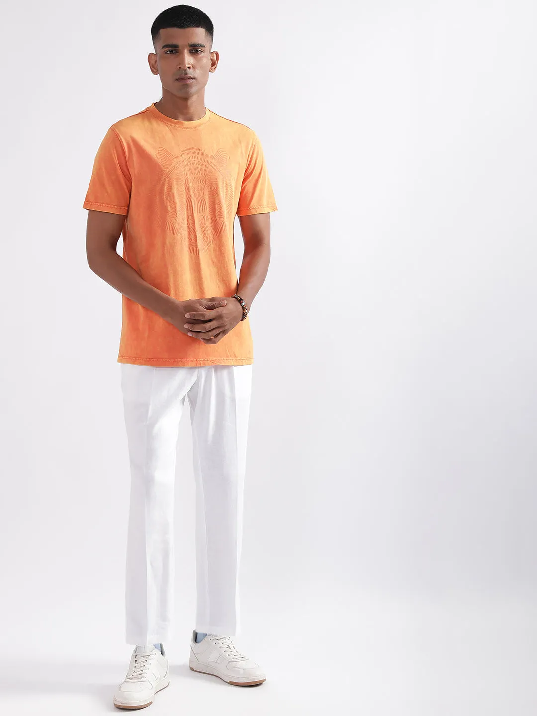 Antony Morato Men Carrot Mid-Rise Pleated Trousers