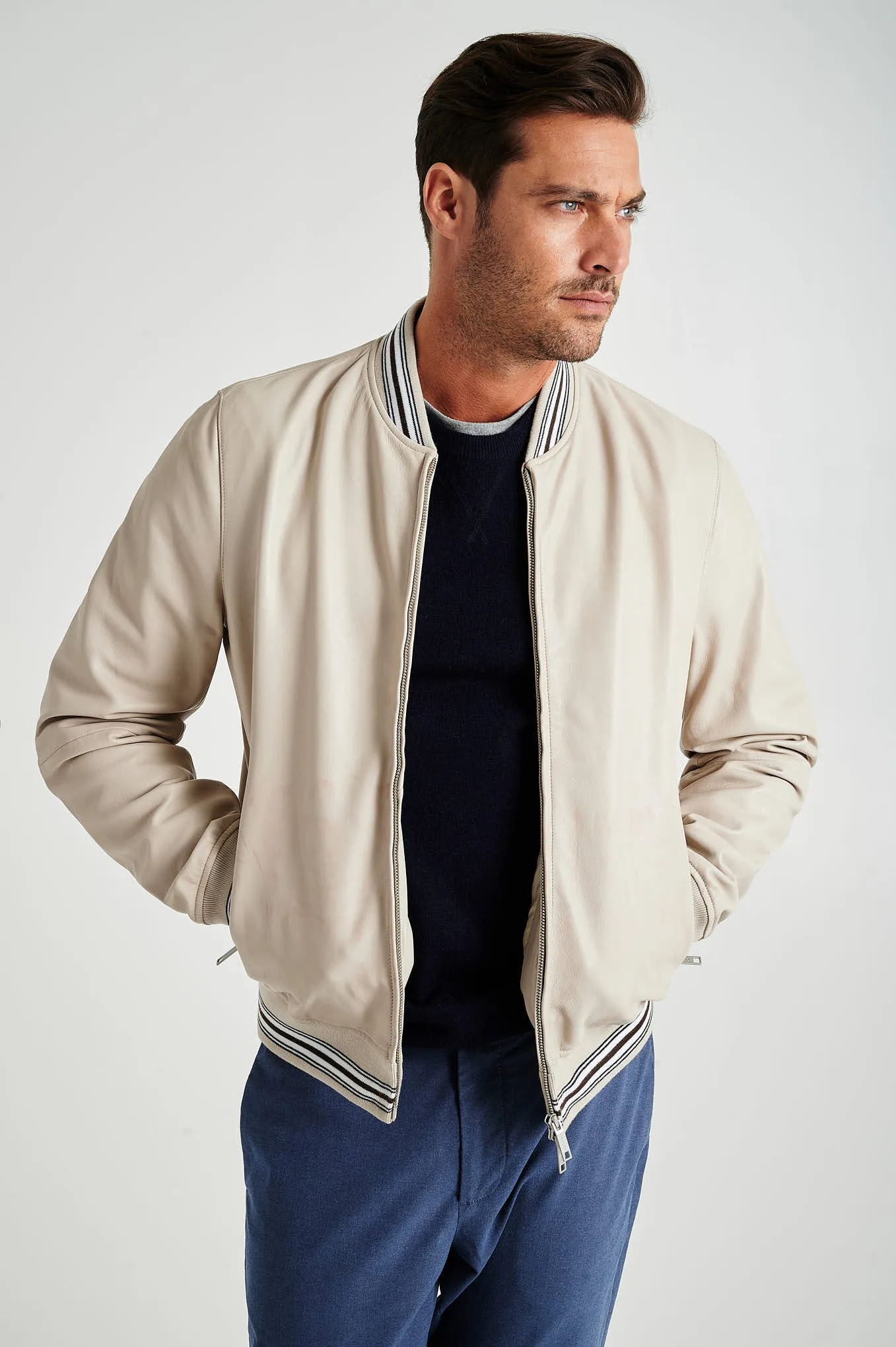 Men's leather bomber jacket