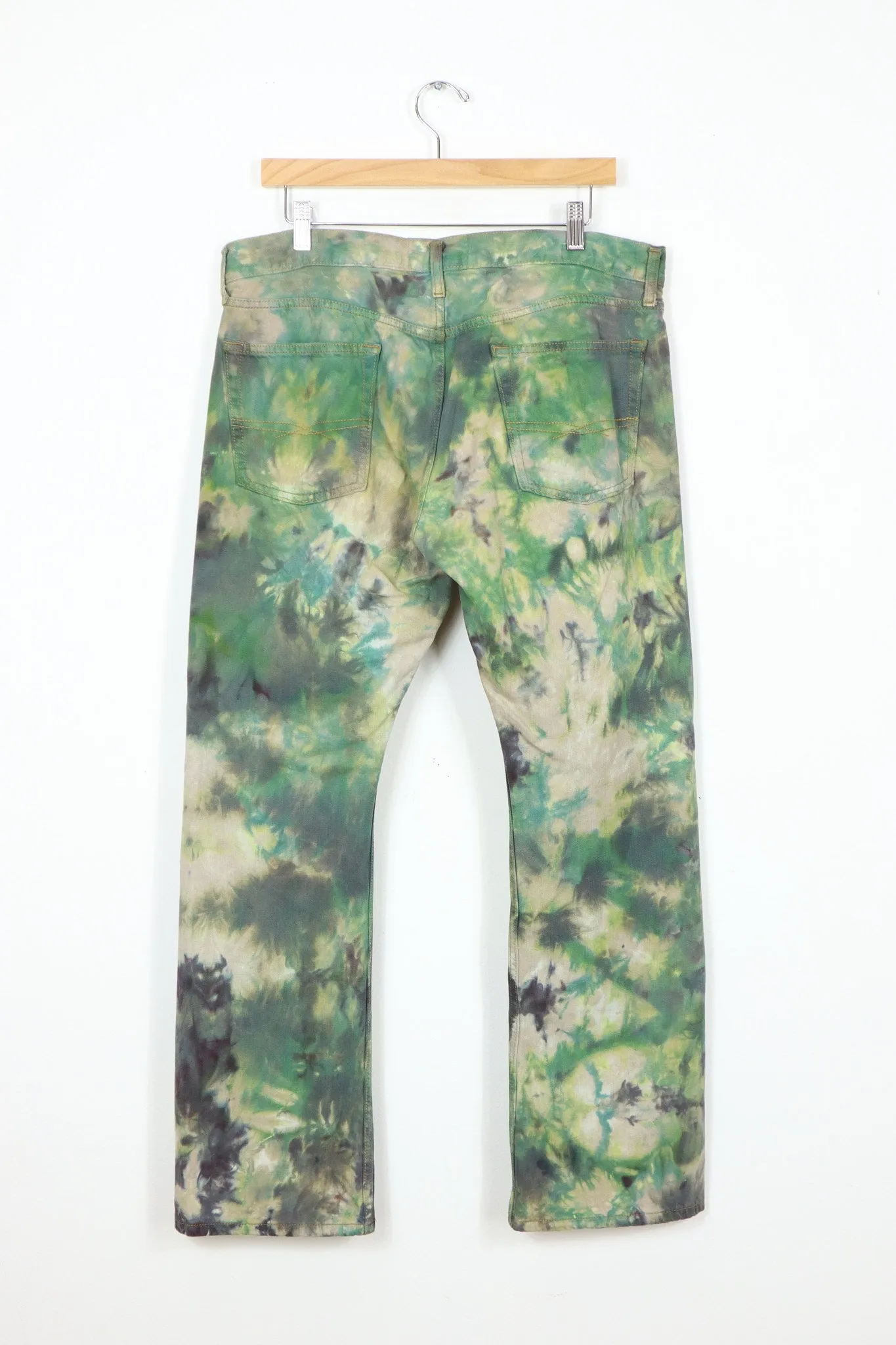 Vintage Reworked Camo Dyed Relaxed Straight Fit Jeans